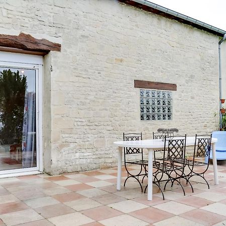 Isida, Maison Spacieuse Avec Terrasse Et Stationnement Caen Exteriör bild